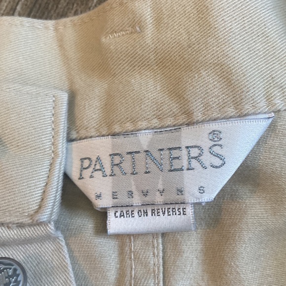 PARTNERS Mervyns High waist shorts - Picture 7 of 12